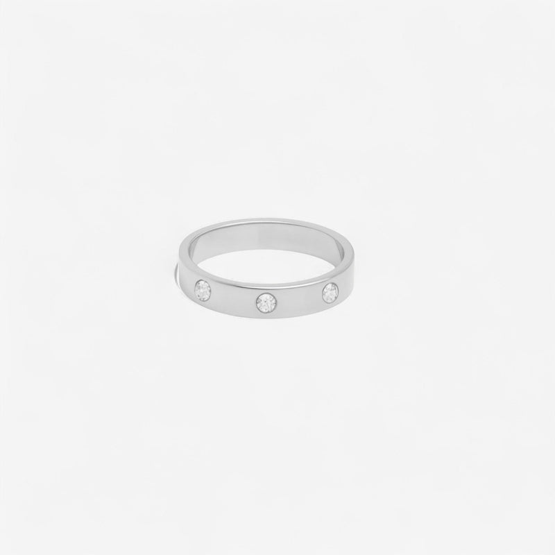 Noe Diamond Ring