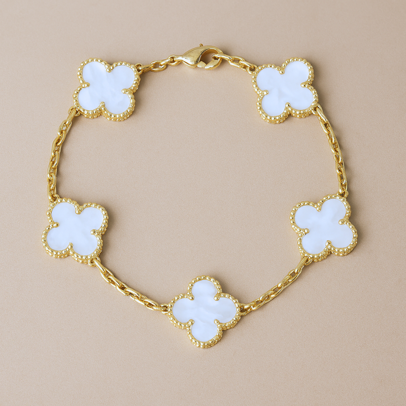 CLOVER - White Bracelet