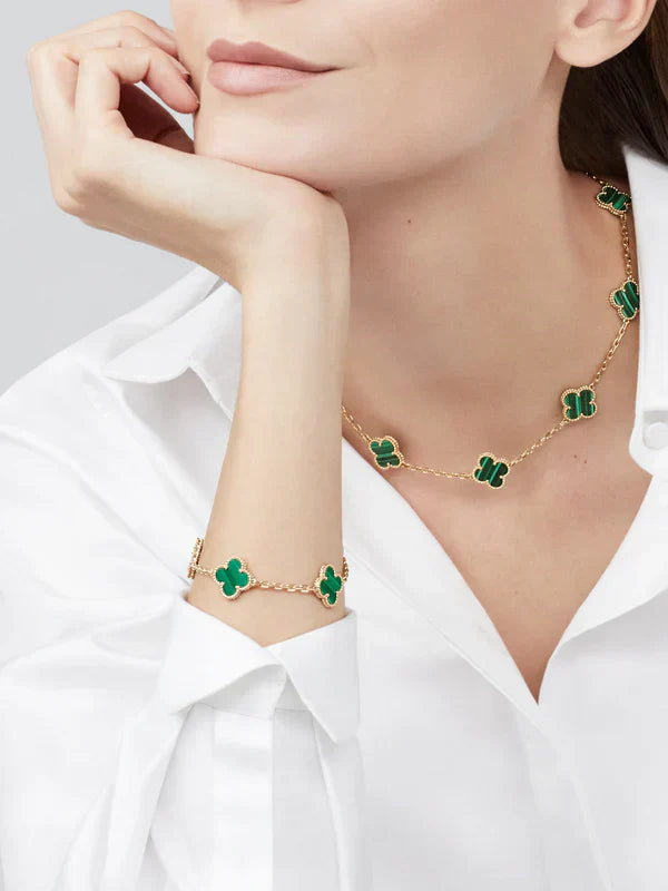 CLOVER - 10 Motive Green Necklace