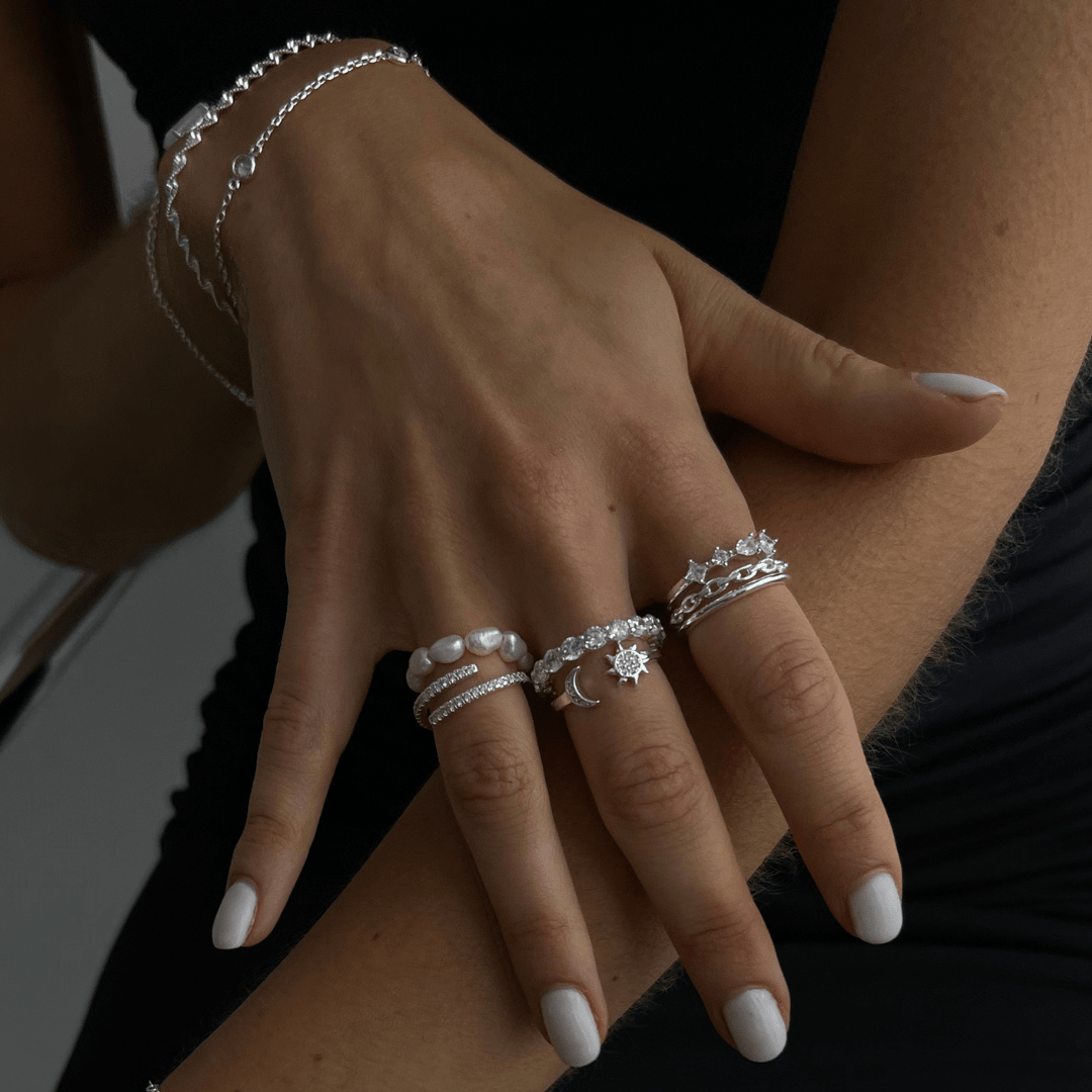 EXCLUSIVE - Forever Ring
