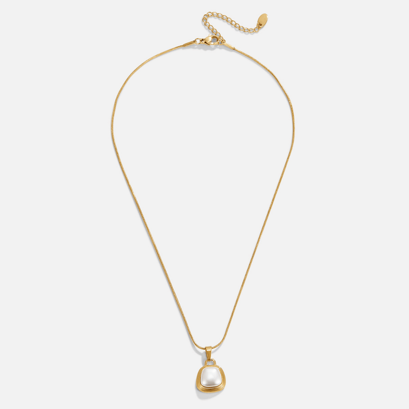 Ivory Pearl Pendant Necklace