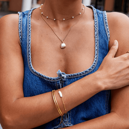 Ivory Pearl Pendant Necklace