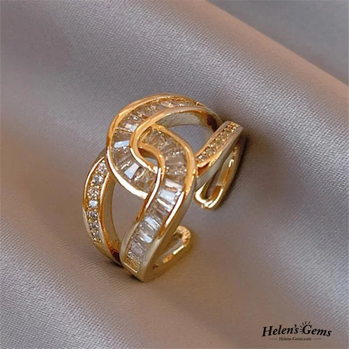 Geknoteter Eleganter Ring